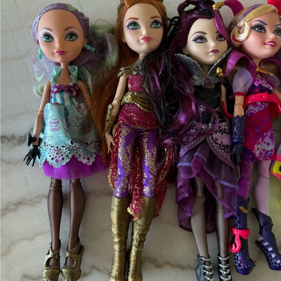 Ever After High doll lot - Picture 2 of 4
